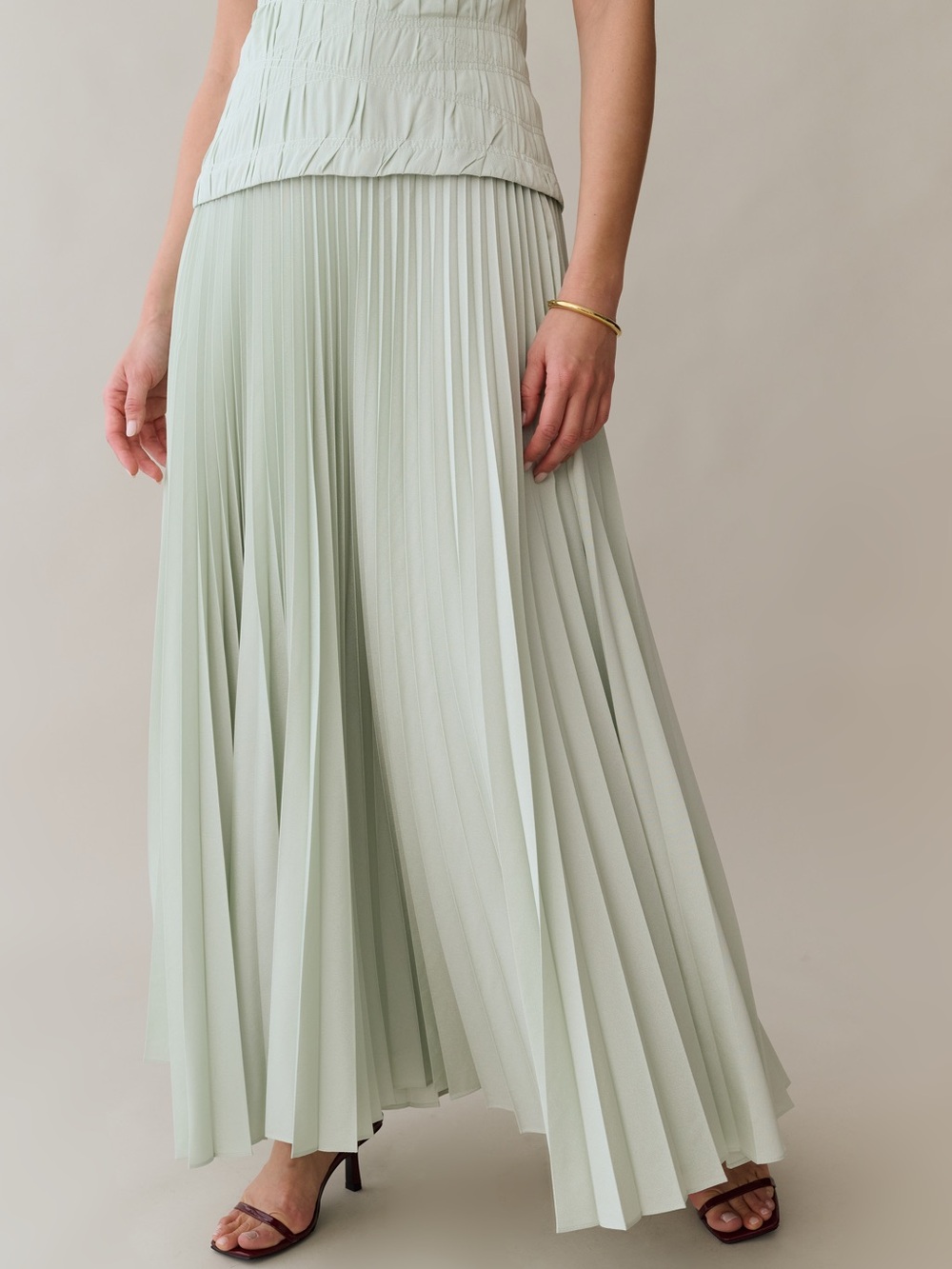 0.P.T ADA DRESS - Picture 3 of 15